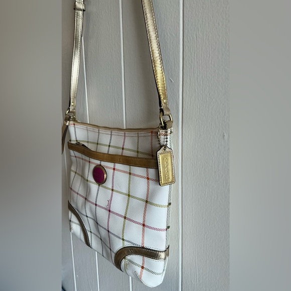 A Rare Vintage Cream Coated Leather Coach Crossbody Handbag Bag - Picture 3 of 7